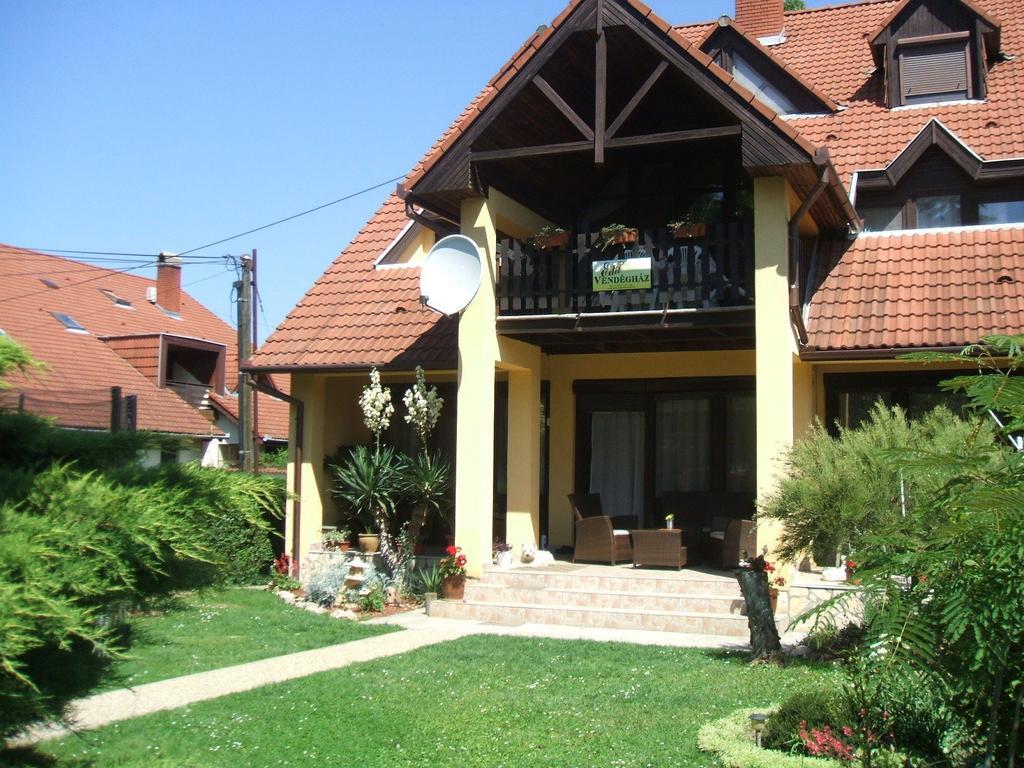 Edit Vendégház Harkány Exterior foto